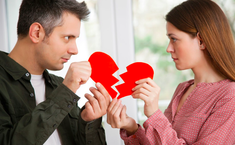 西双版纳离婚如何申请财产保全冻结对方账户